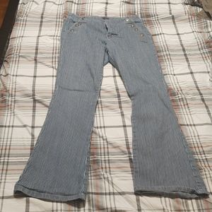 Adorable conductor jeans